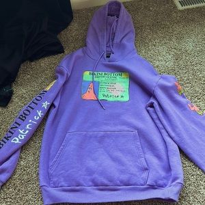 The brand is Nickelodeon it is very soft and stretchy